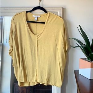 Forever 21 yellow short sleeve t-shirt top (XS) ✨